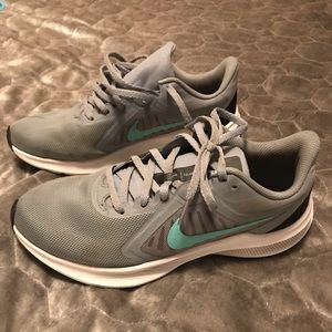 Nike’s Women Downshifter